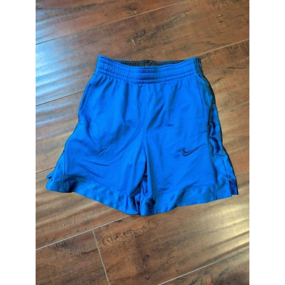 Nike dri-fit shorts kids
